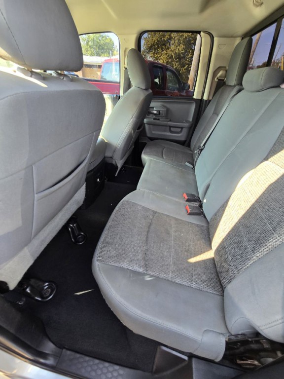 2016 RAM 1500 Image 6