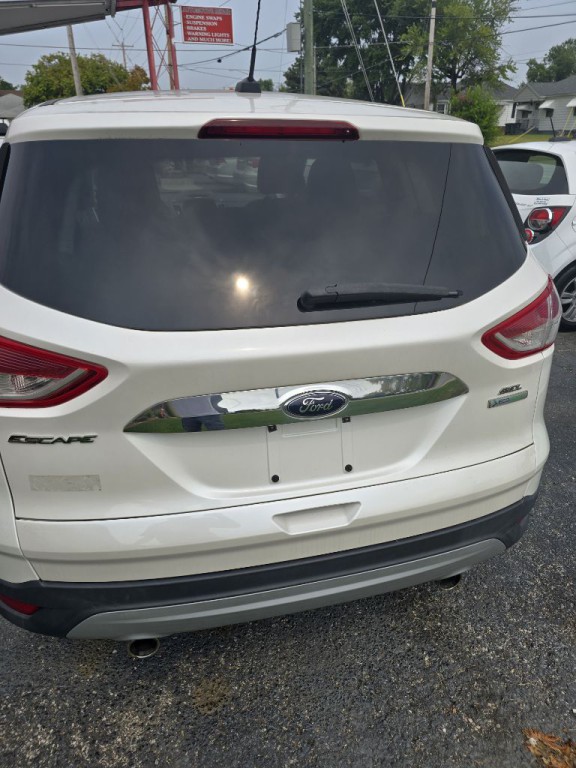 2013 Ford Escape Image 2