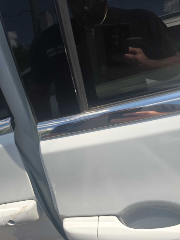 2017 Chrysler Pacifica Image 3