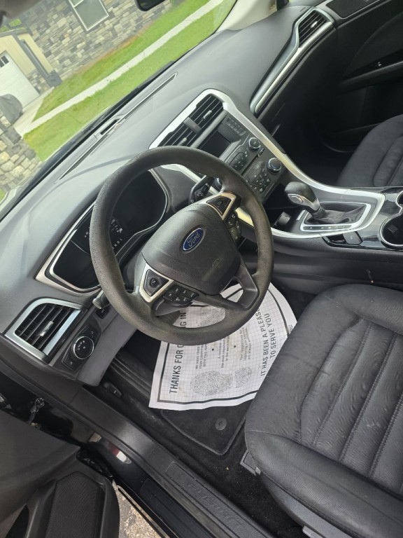 2015 Ford Fusion Image 3