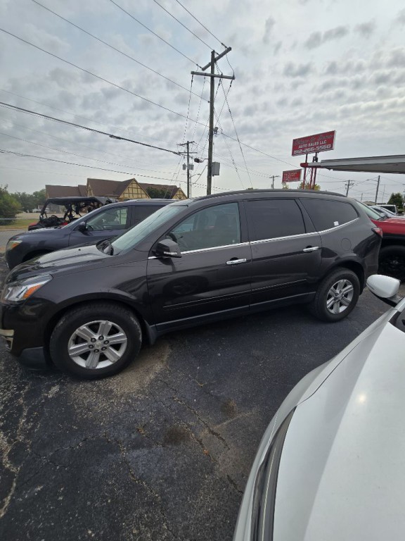 2013 Chevrolet Traverse Image 3