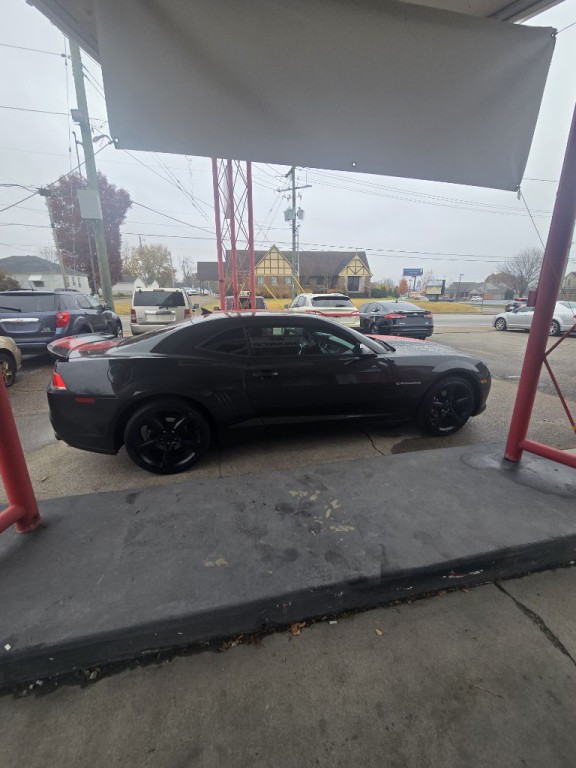 2015 Chevrolet Camaro Image 3