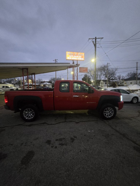 2013 Chevrolet Silverado 1500 Image 1