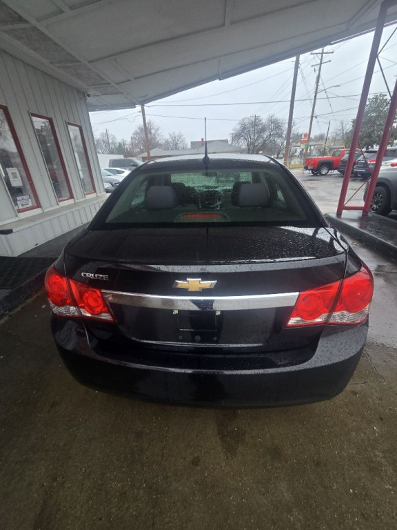 2014 Chevrolet Cruze Image 4