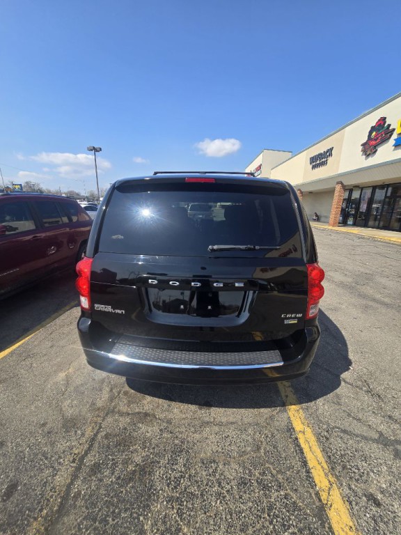 2011 Dodge Grand Caravan Image 3