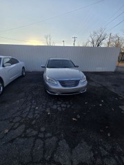 Image for 2014 Chrysler 200 Touring ID: 7233223