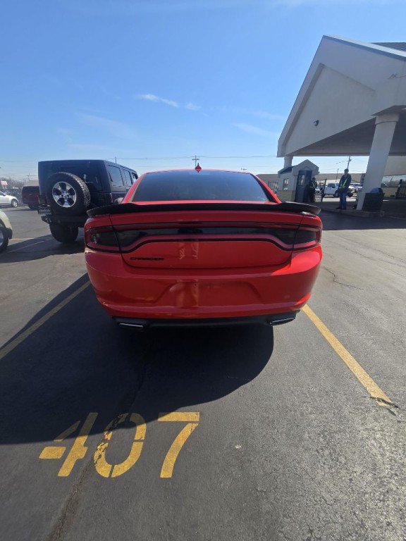 2015 Dodge Charger Image 4