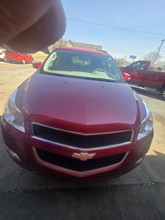 2012 Chevrolet Traverse Image 1