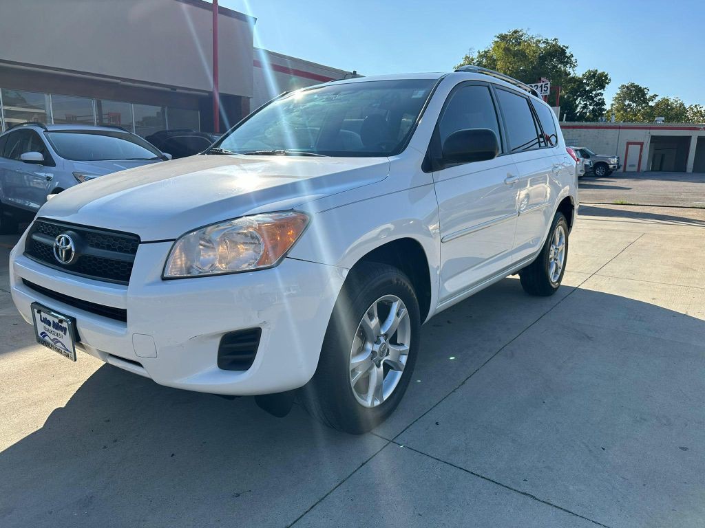 2011 Toyota Rav4 Image 3