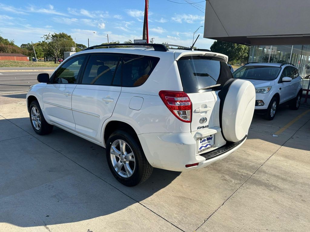 2011 Toyota Rav4 Image 6