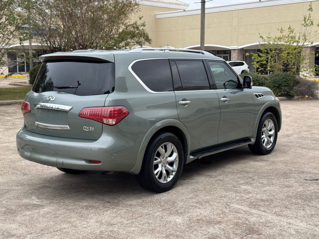 2012 INFINITI QX56 Image 5