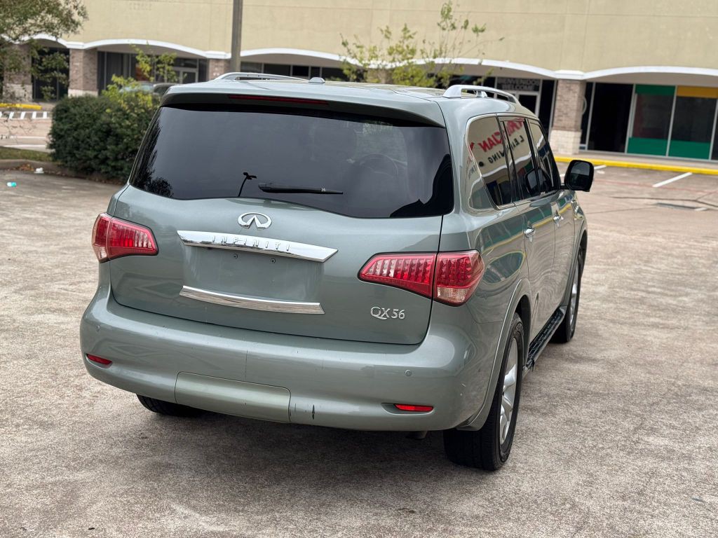 2012 INFINITI QX56 Image 7