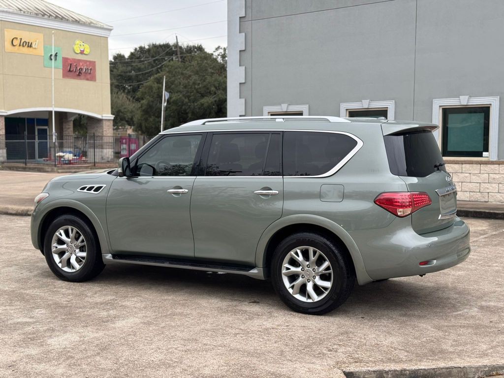 2012 INFINITI QX56 Image 10