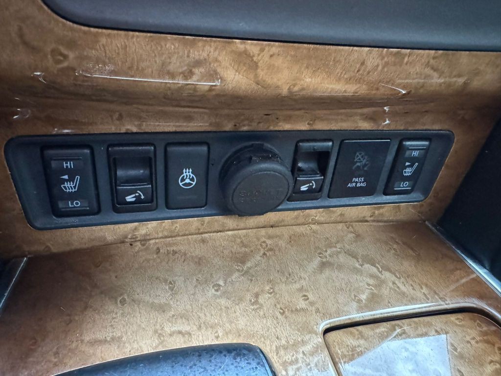 2012 INFINITI QX56 Image 22