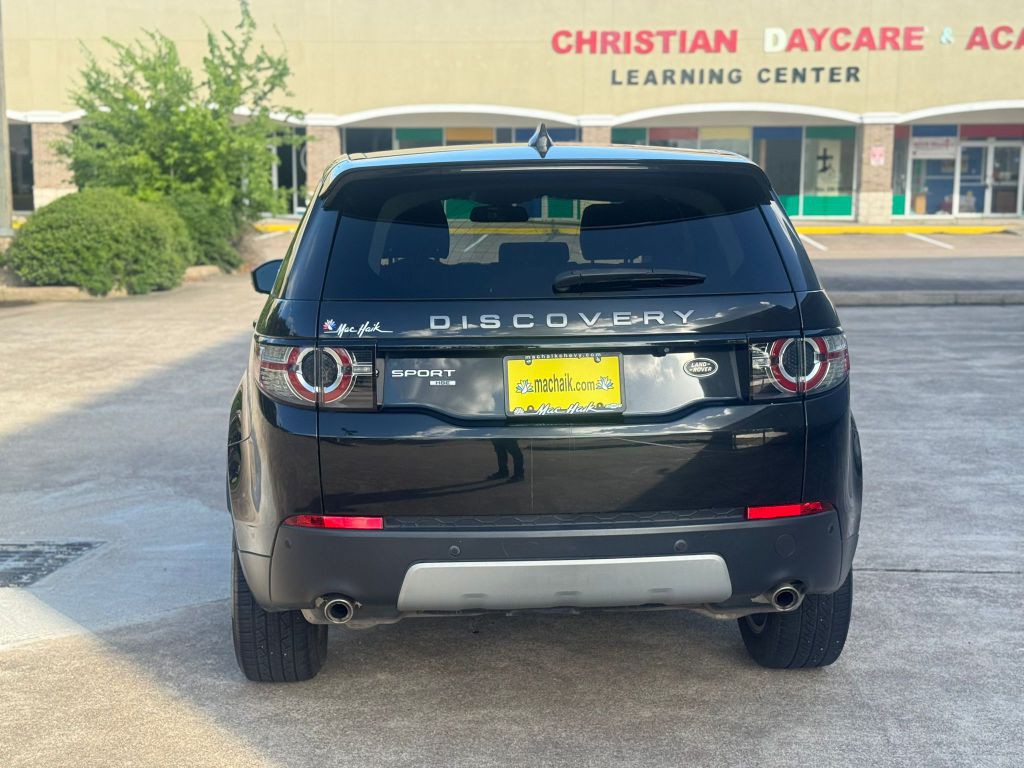 2017 Land Rover Discovery Sport Image 10