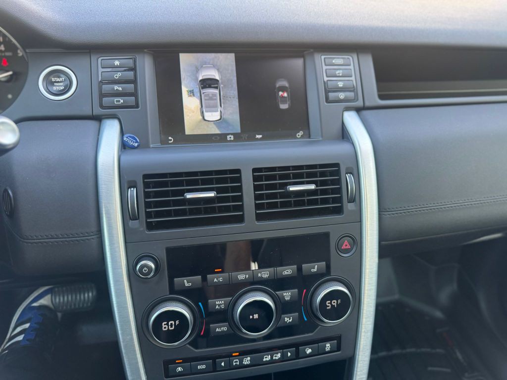 2017 Land Rover Discovery Sport Image 27