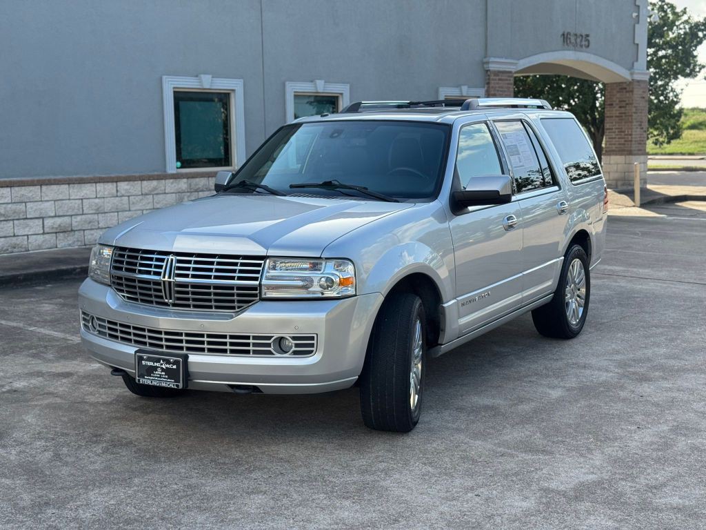 2014 Lincoln Navigator Image 1
