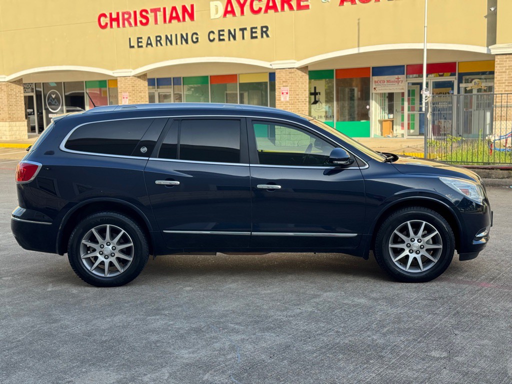 2017 Buick Enclave Image 5