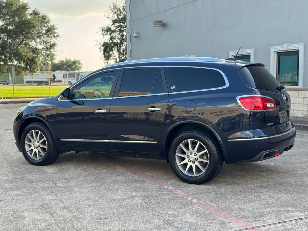2017 Buick Enclave Image 9