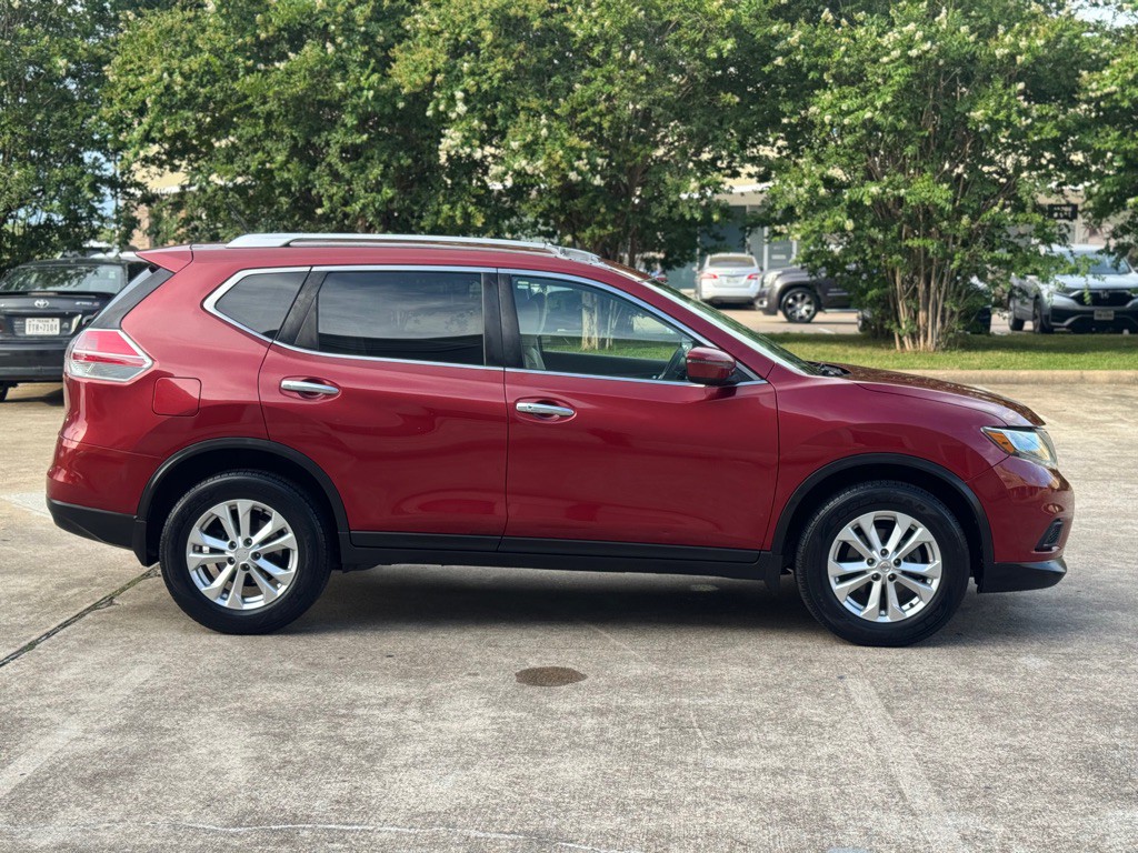 2016 Nissan Rogue Image 5