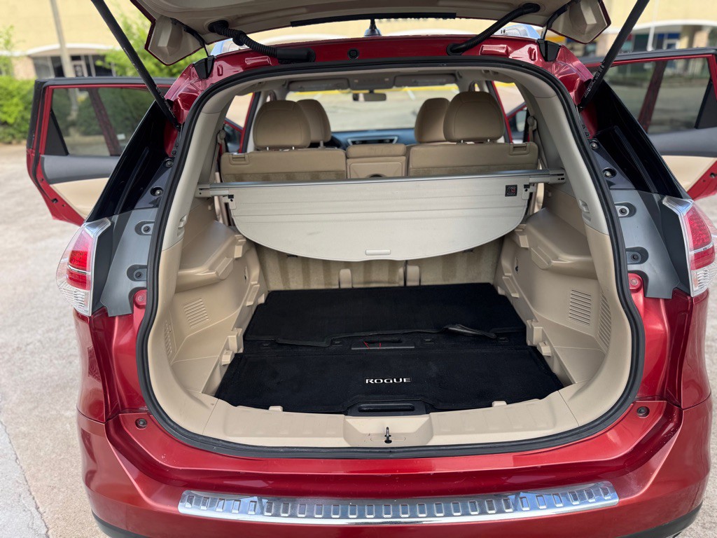 2016 Nissan Rogue Image 14