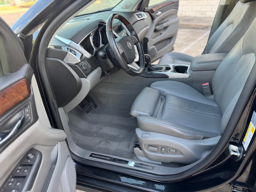 2012 Cadillac SRX Image 11