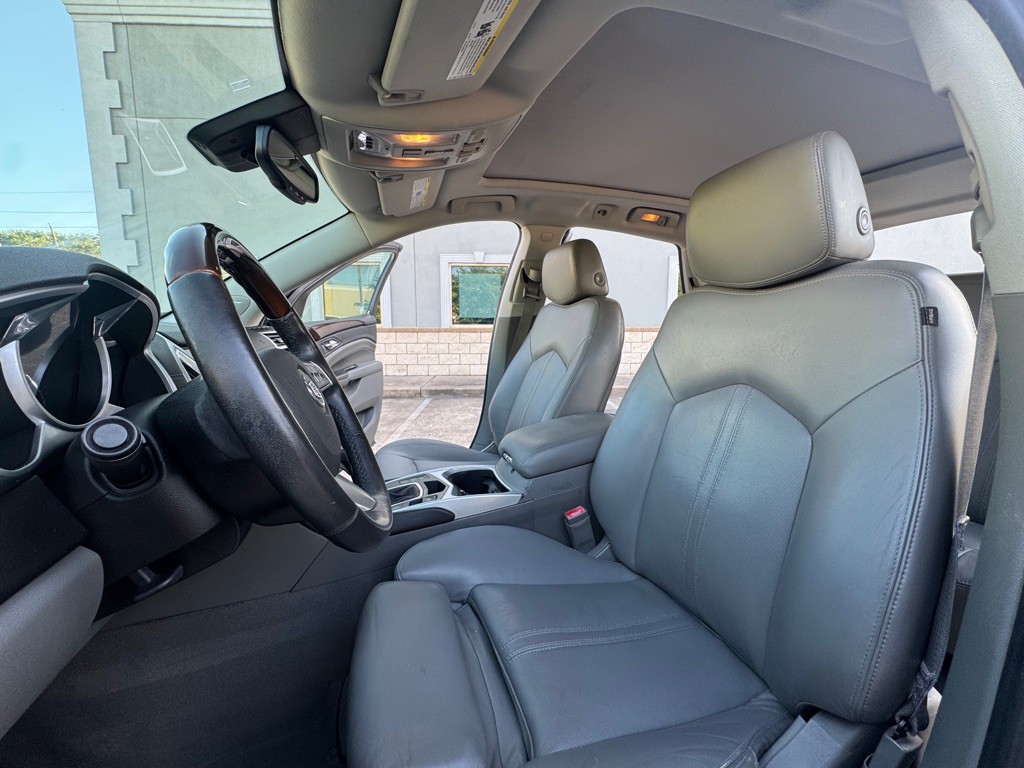 2012 Cadillac SRX Image 16