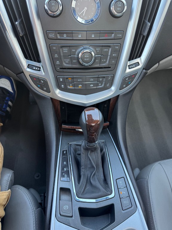 2012 Cadillac SRX Image 22