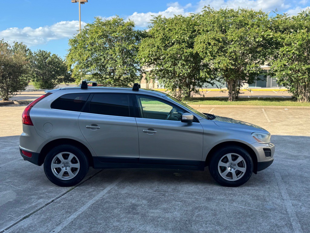 2012 Volvo XC60 Image 5