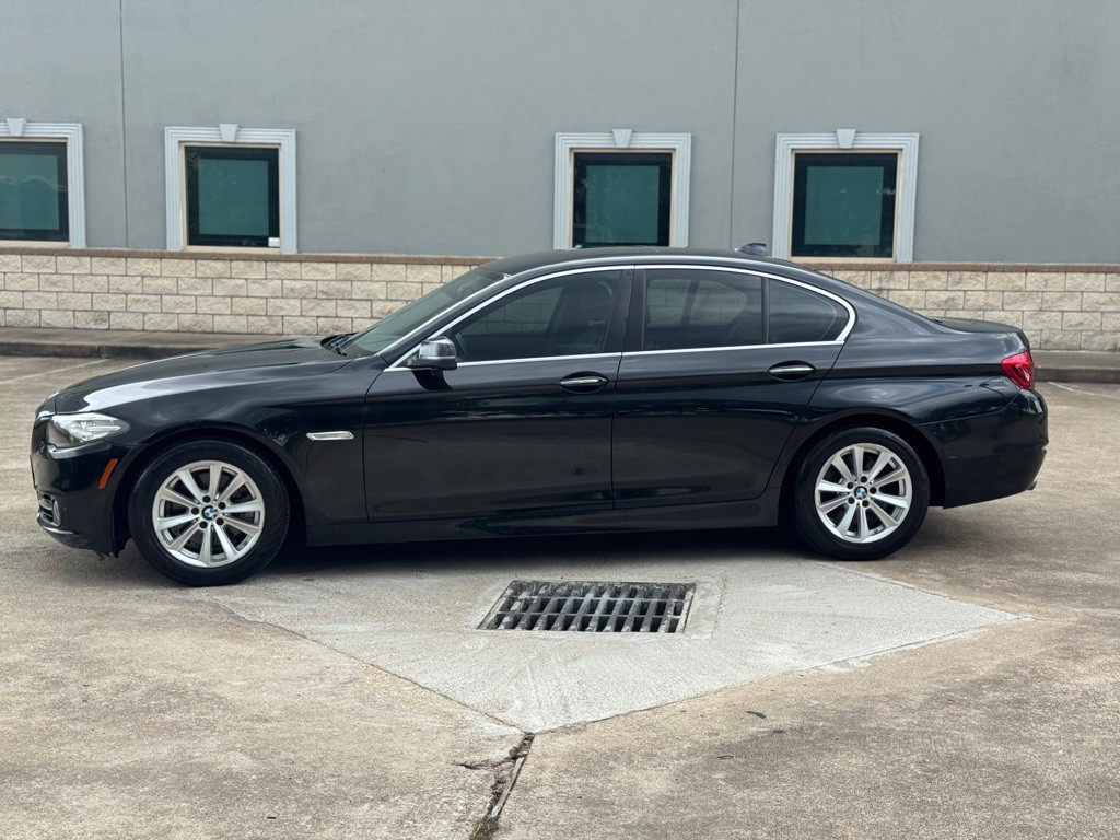 2015 BMW 5 Series Image 10
