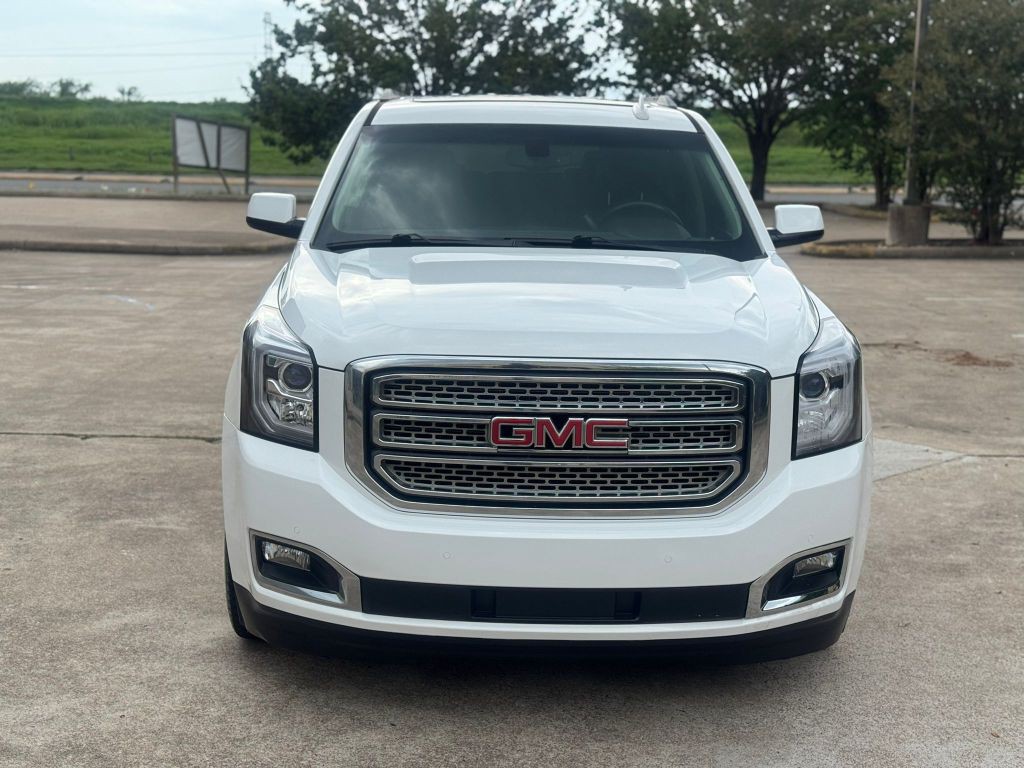2015 GMC Yukon Image 2
