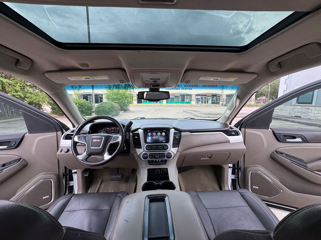 2015 GMC Yukon Image 16