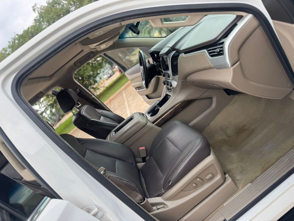 2015 GMC Yukon Image 17