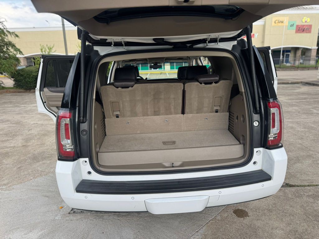 2015 GMC Yukon Image 18
