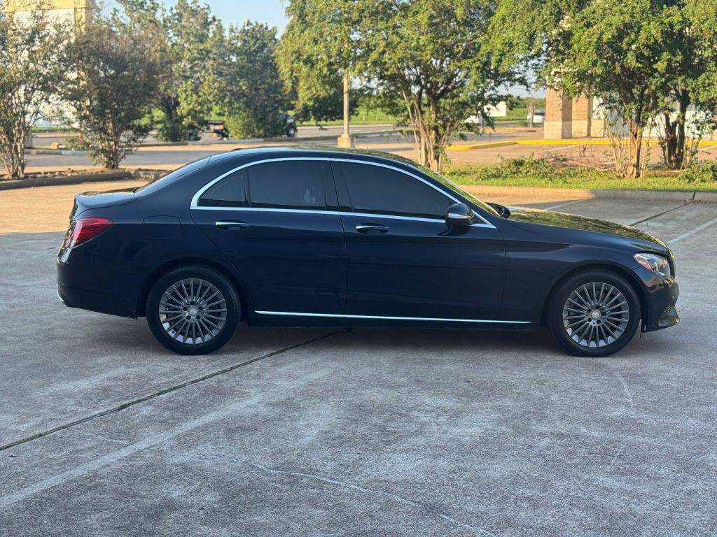 2015 Mercedes-Benz C-Class Image 5
