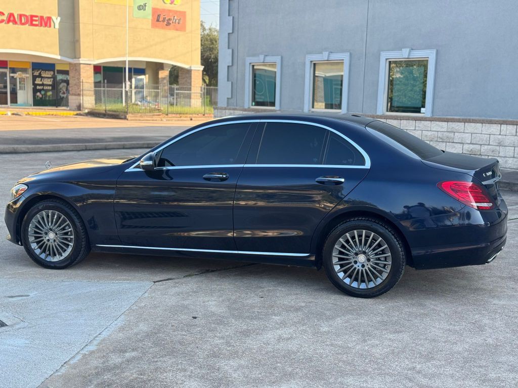 2015 Mercedes-Benz C-Class Image 8