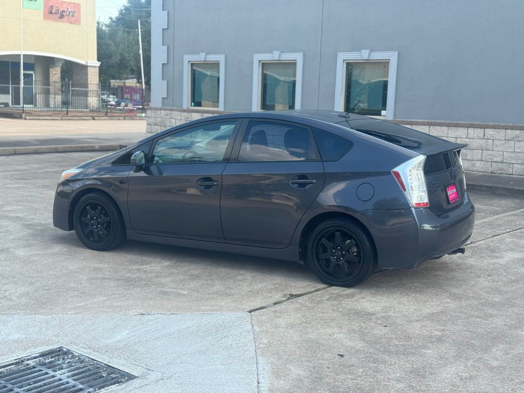 2011 Toyota Prius Image 6
