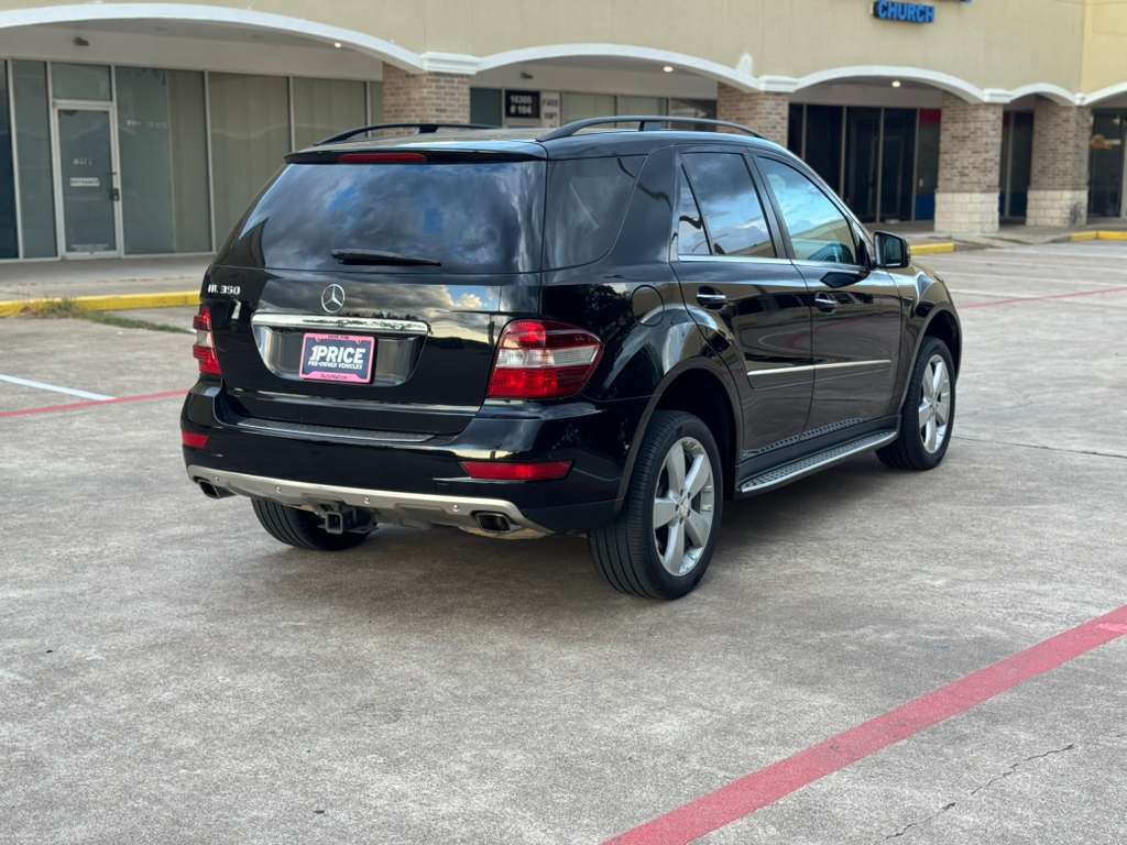 2011 Mercedes-Benz M-Class Image 8