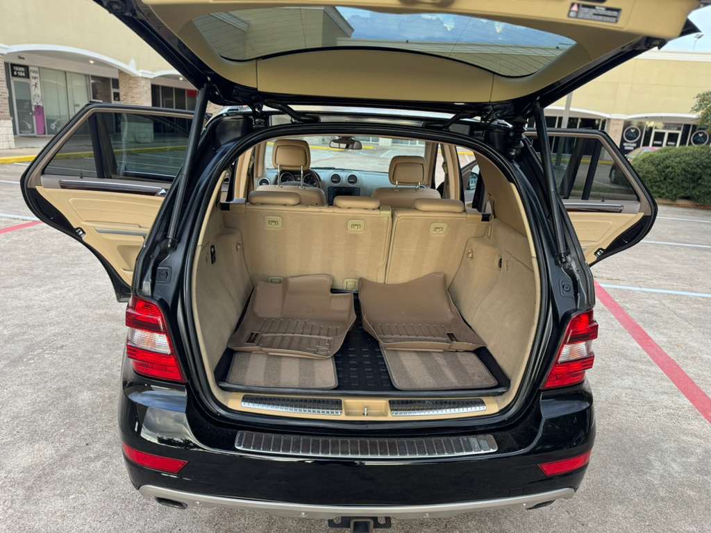 2011 Mercedes-Benz M-Class Image 13