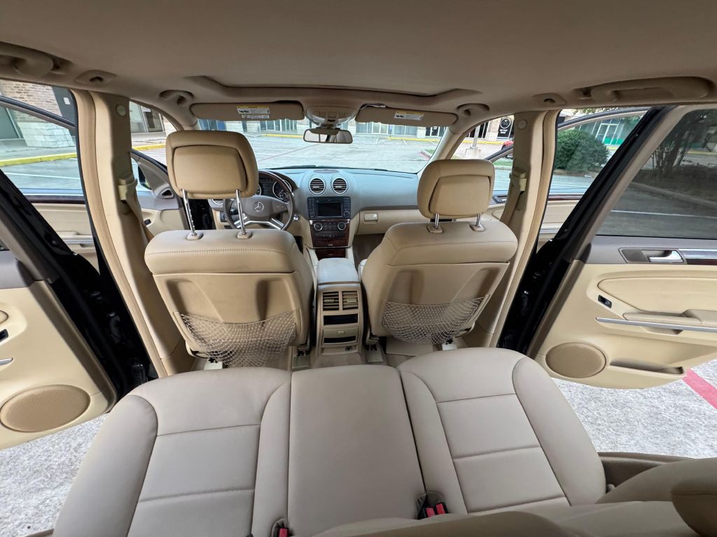2011 Mercedes-Benz M-Class Image 19