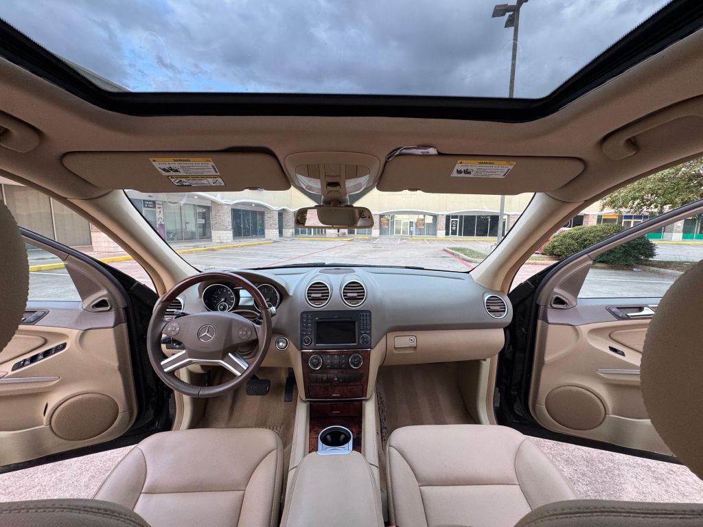 2011 Mercedes-Benz M-Class Image 20