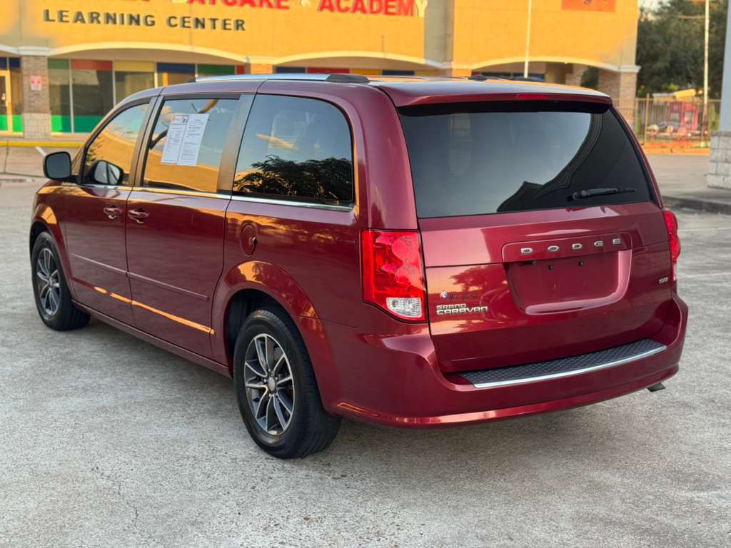 2016 Dodge Grand Caravan Image 4