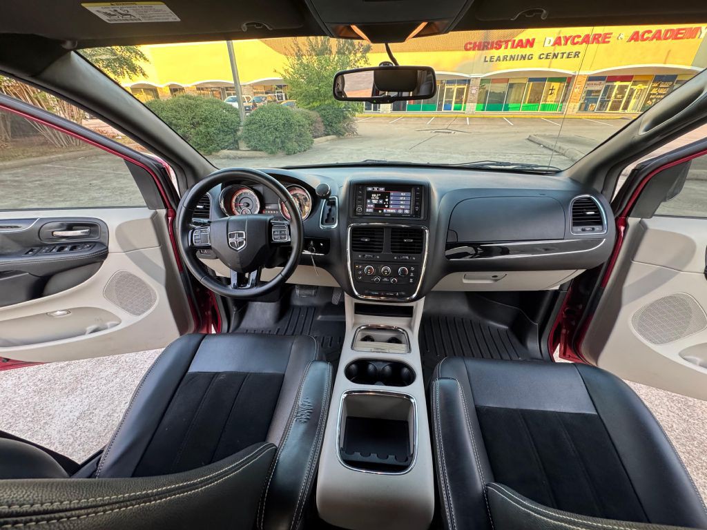 2016 Dodge Grand Caravan Image 19