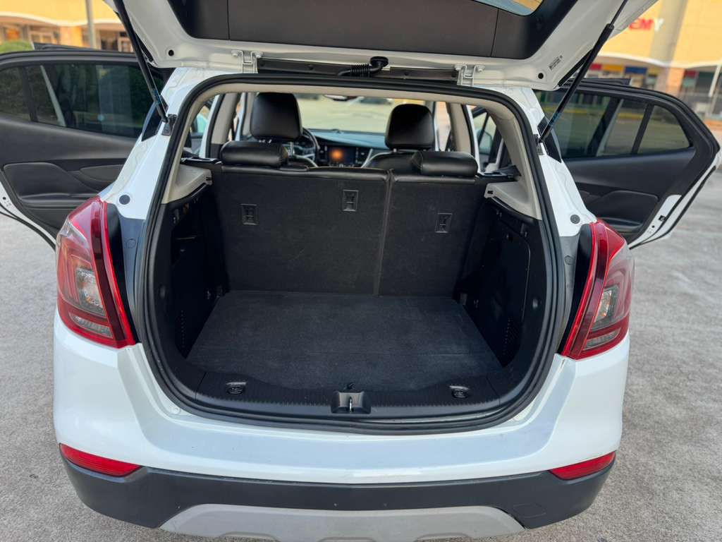 2019 Buick Enclave Image 16