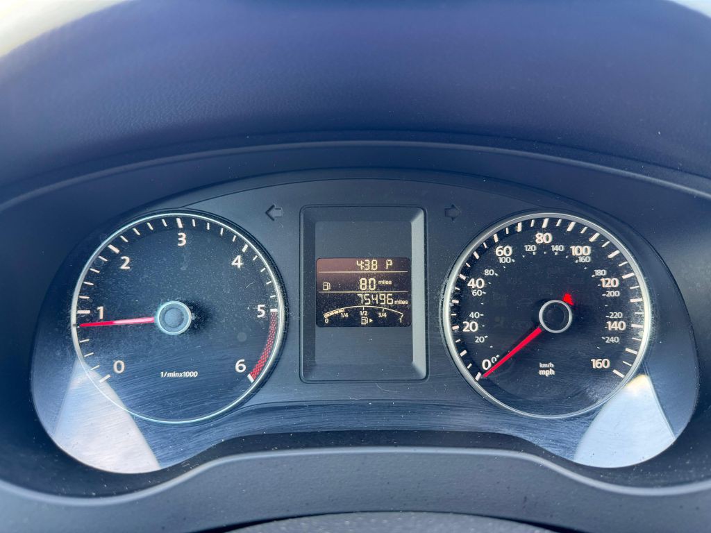 2013 Volkswagen Jetta Image 17
