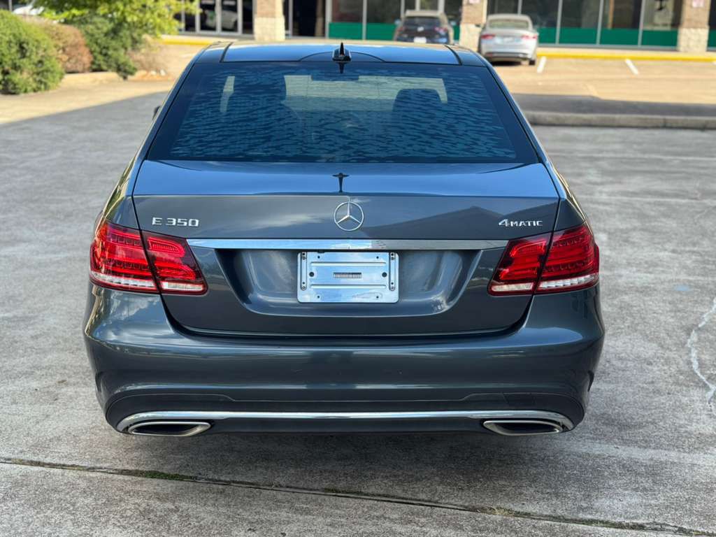 2014 Mercedes-Benz E-Class Image 9
