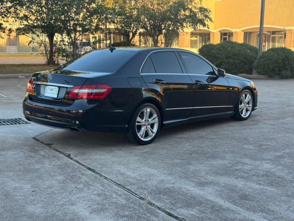 2013 Mercedes-Benz E-Class Image 7