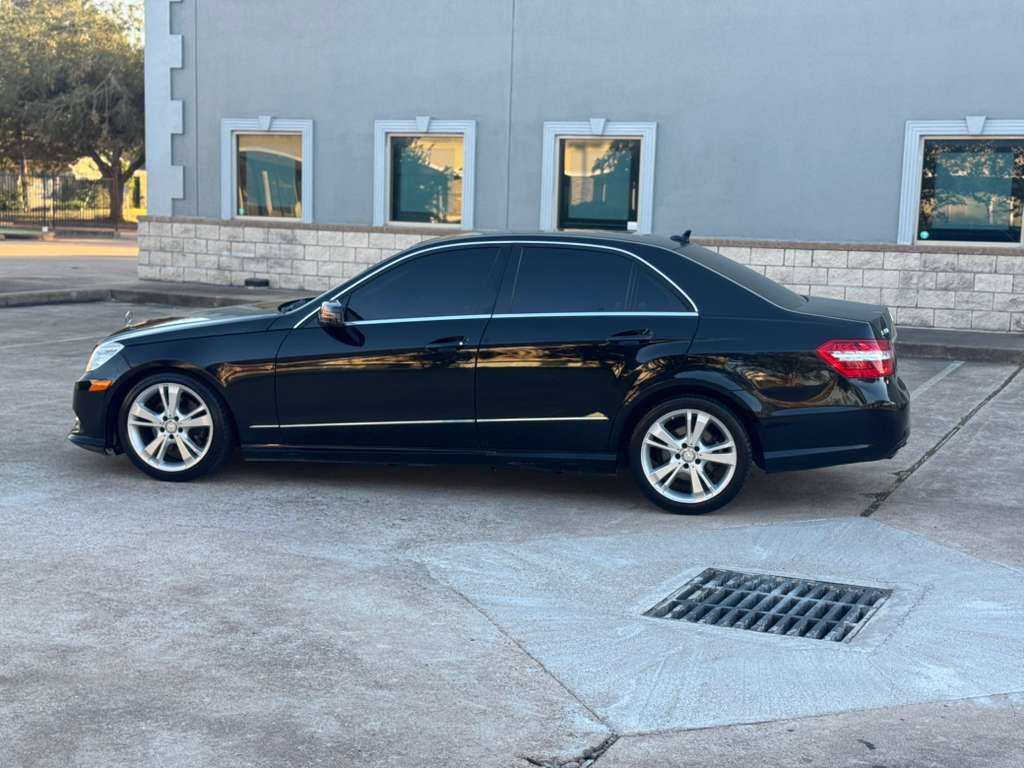 2013 Mercedes-Benz E-Class Image 12