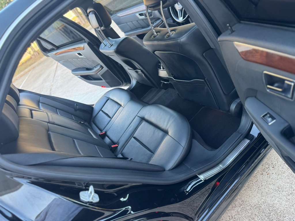 2013 Mercedes-Benz E-Class Image 13