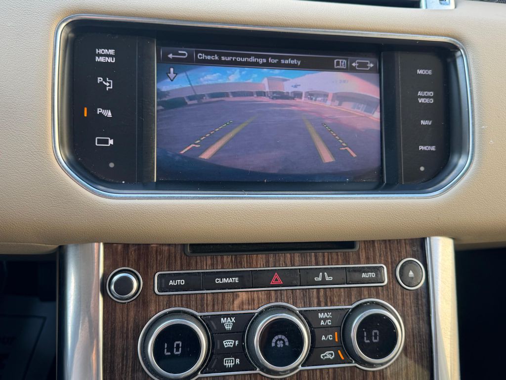 2014 Land Rover Range Rover Sport Image 24